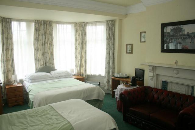 The Knoll Guesthouse Newport  Quarto foto